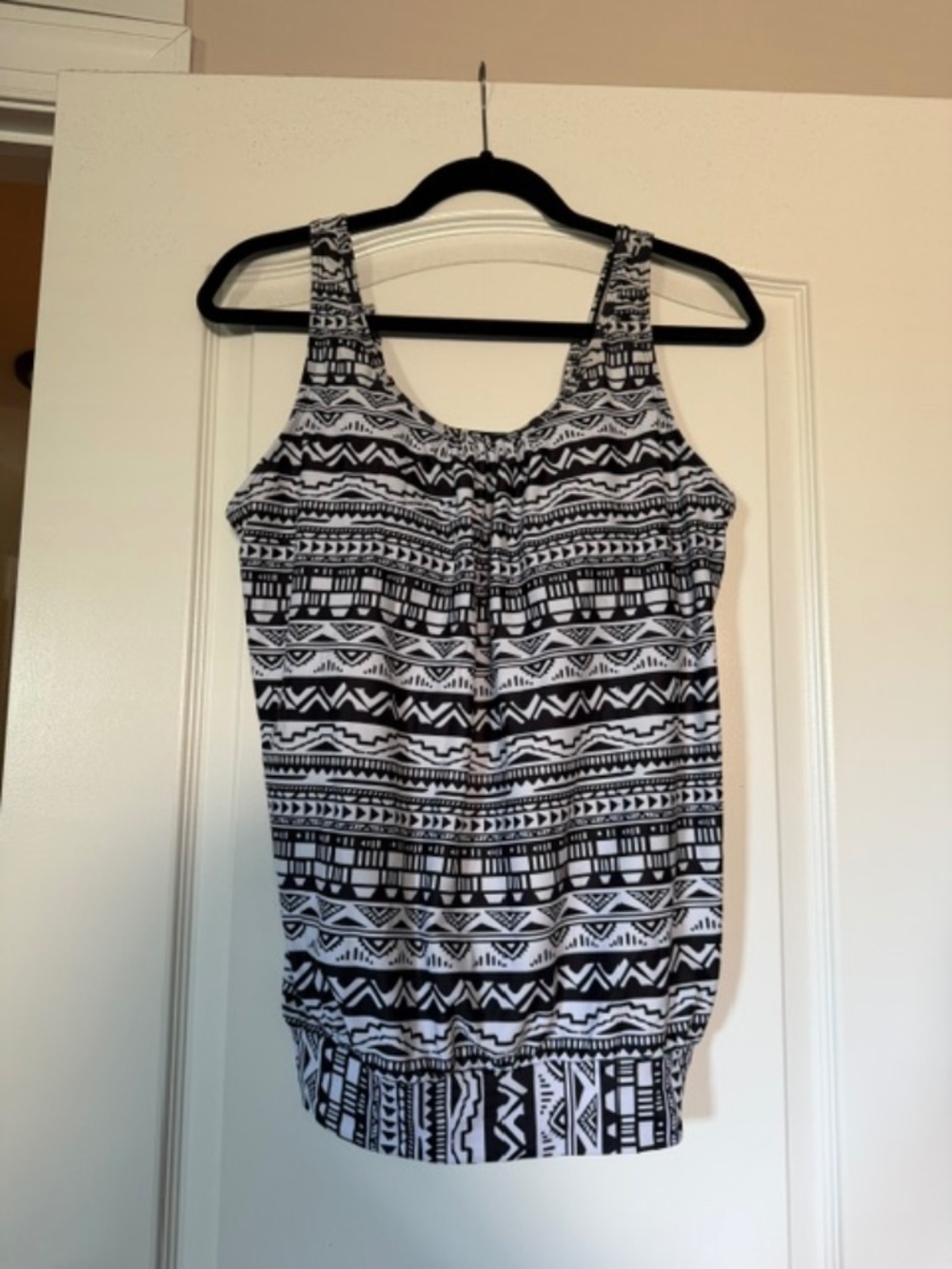 BIKINX Tankini size Large black and white